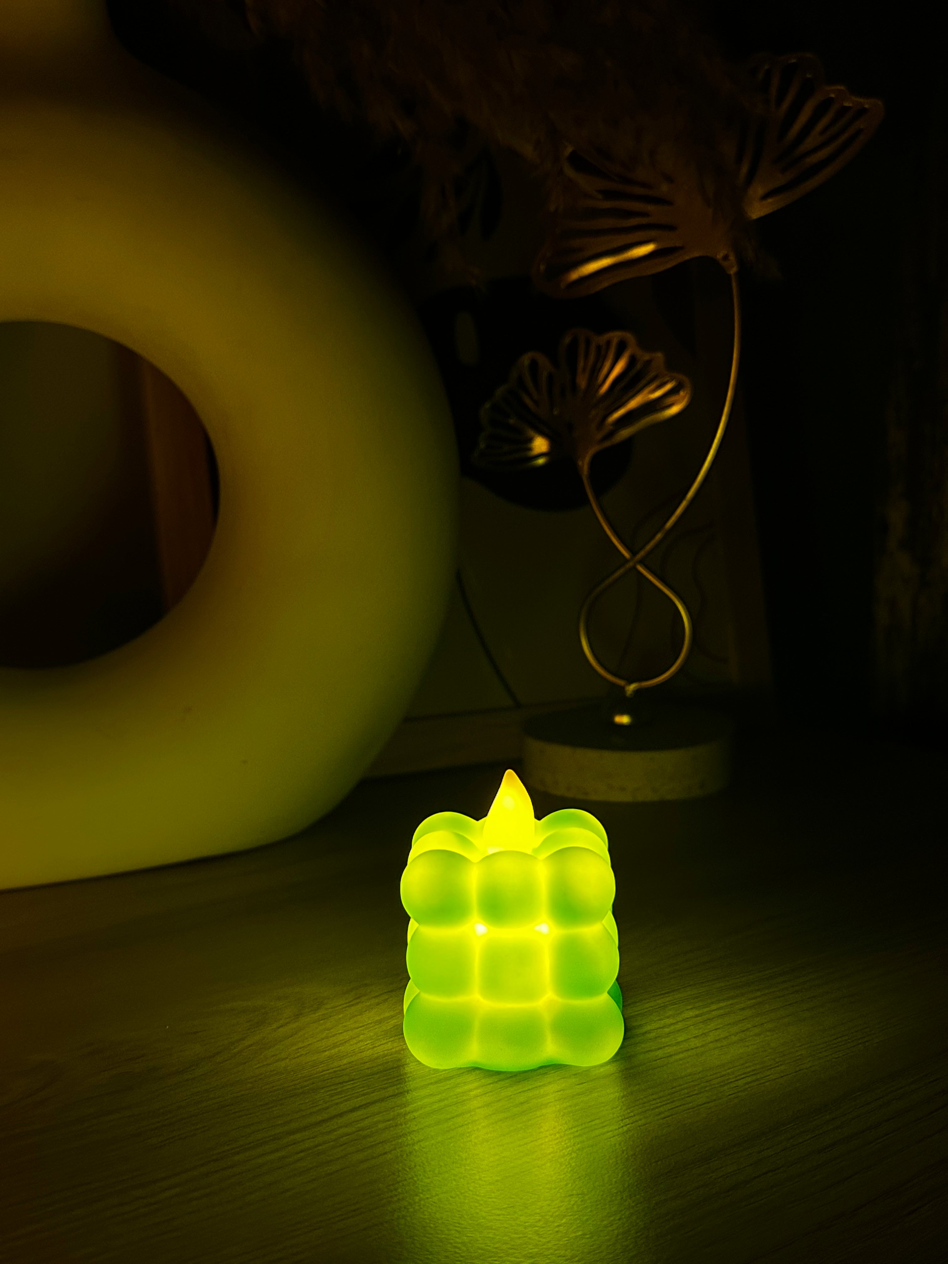 Cubical LED Smokeless Candle Light Box