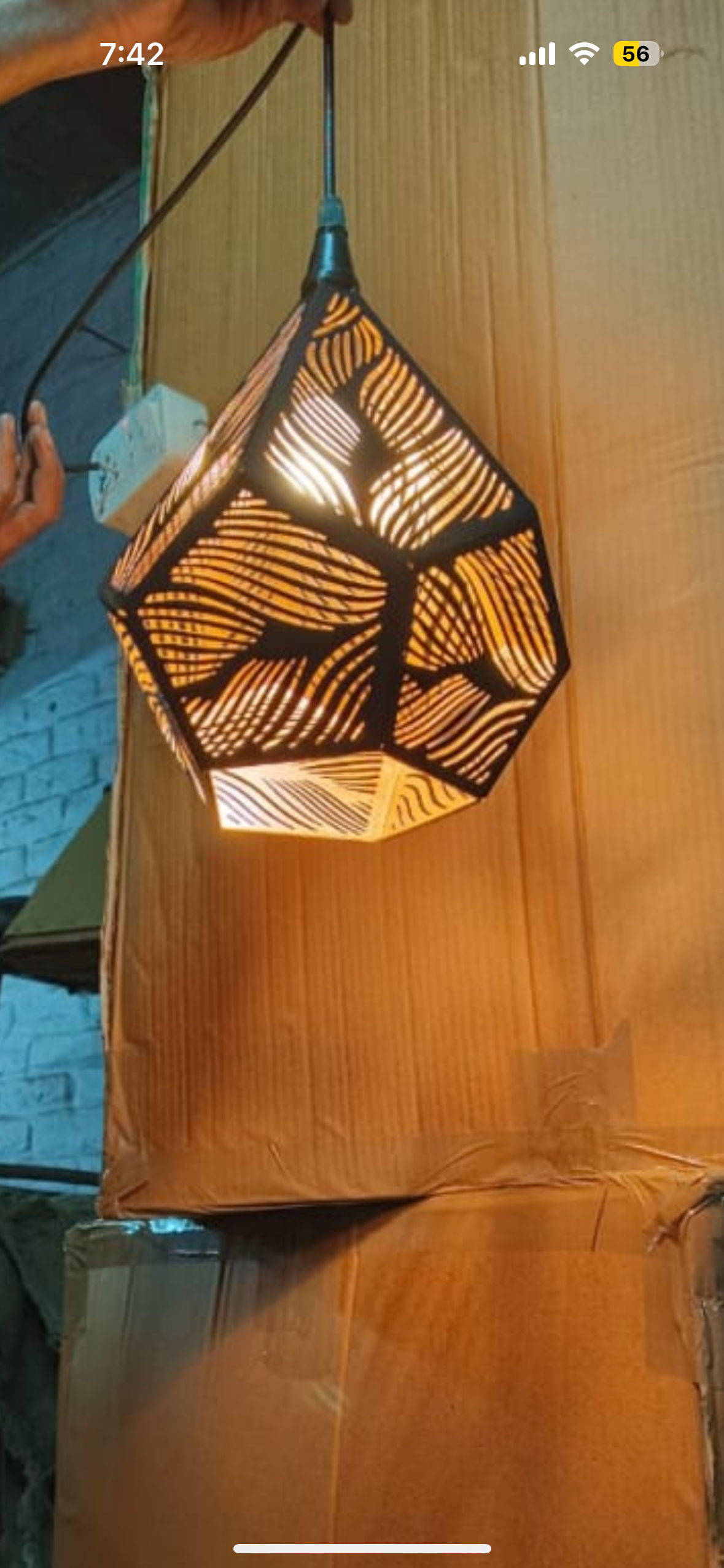 Geometric Patterned Pendant Light - Artistic Illumination & Mesmerizing Shadows